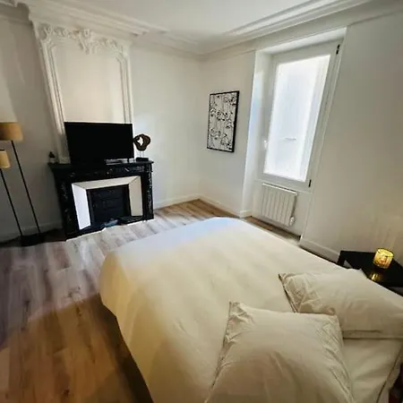 La Pause Ardechoise Apartment